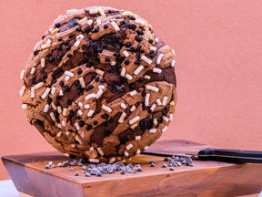 Leckerer Panettone mit feiner Zartbitterschokolade, handgemacht, 750g