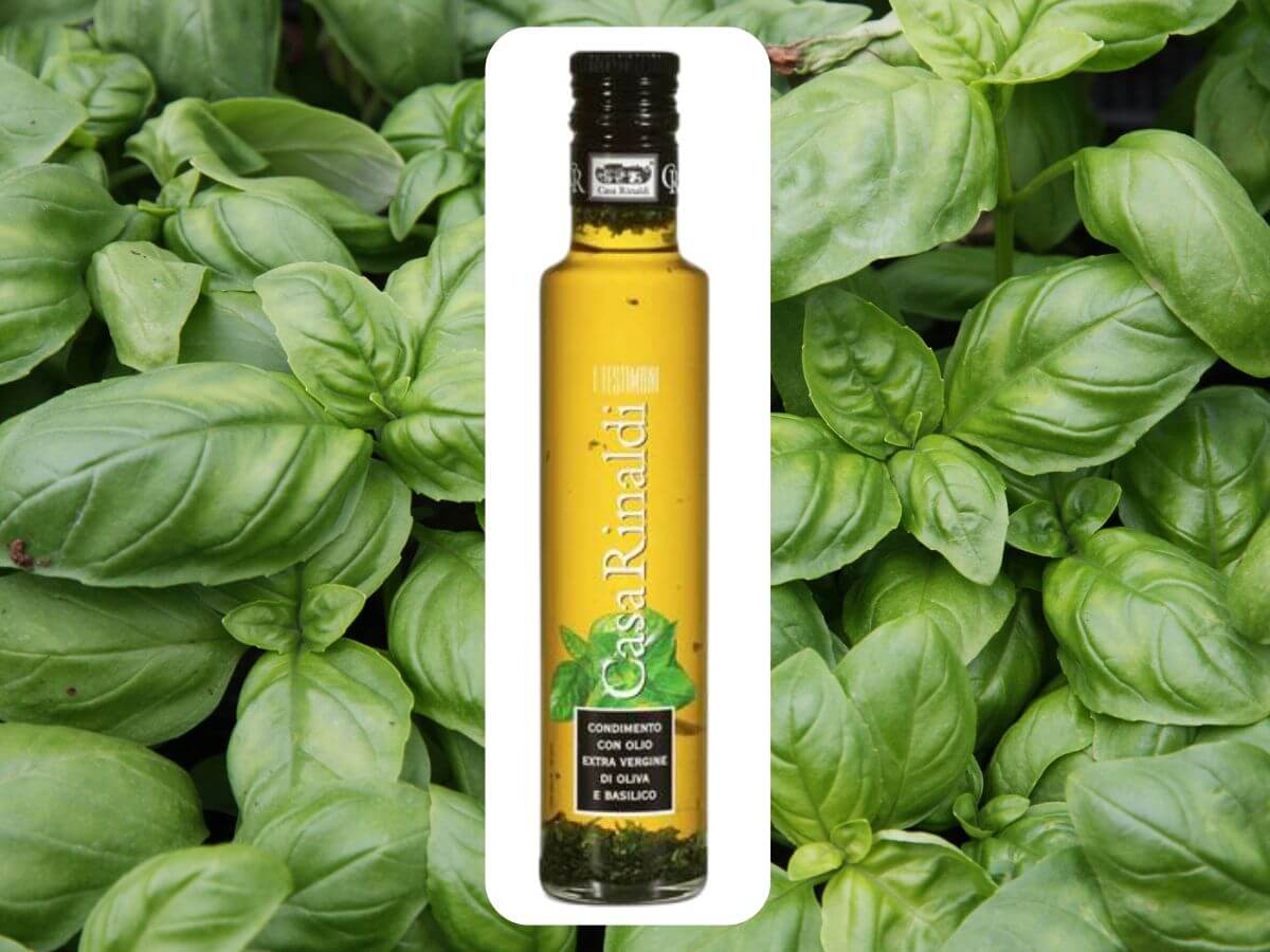 Olivenöl aromatisiert mit Basilikum